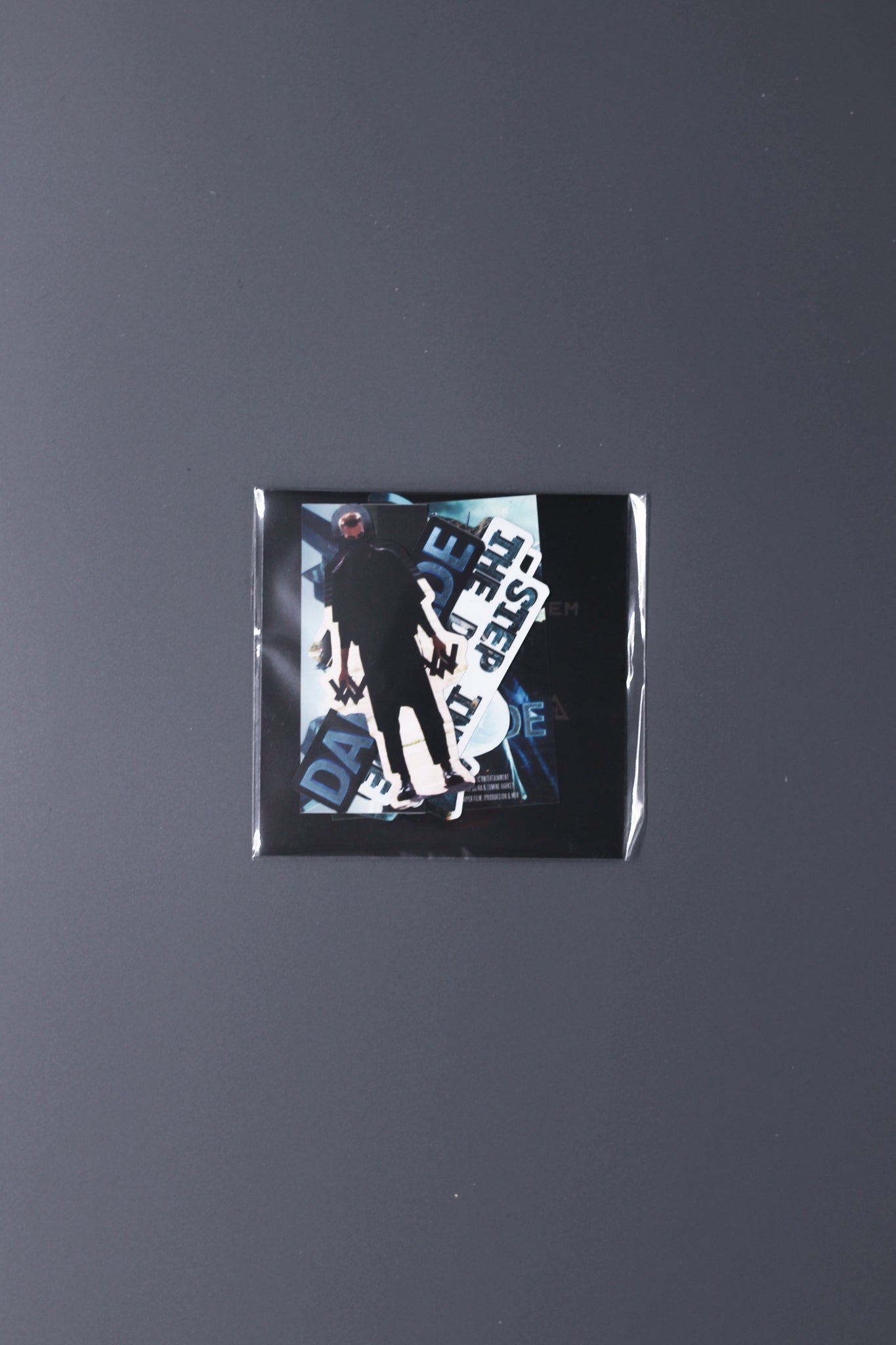 alan-packshot