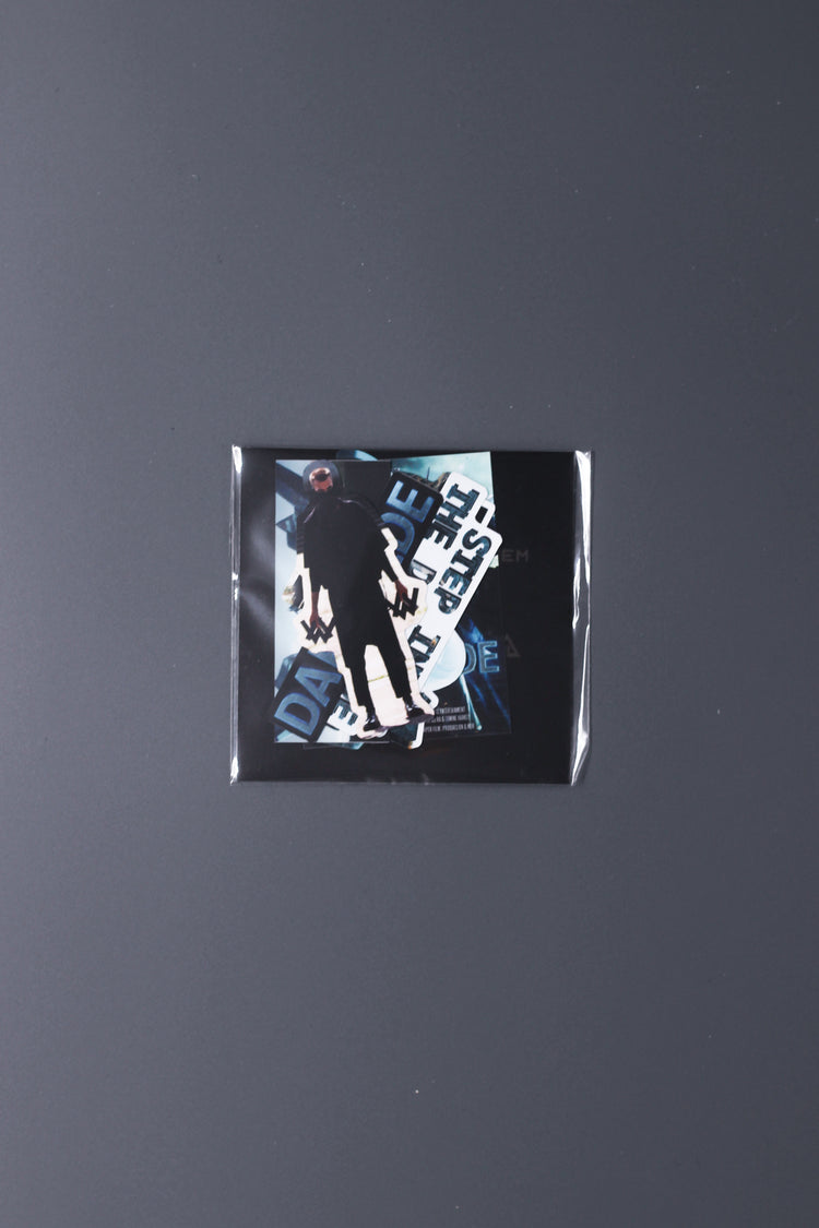 alan-packshot